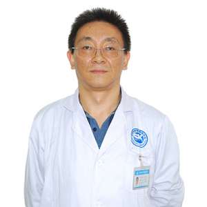 门诊主任 李江波